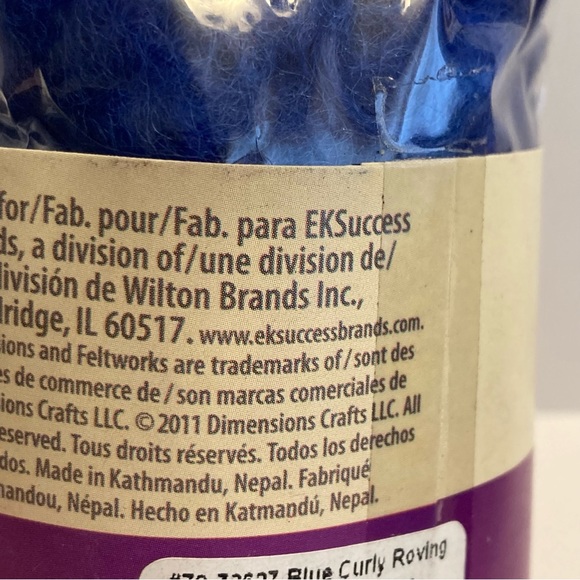 6 Dimensions FeltWorks 100% Wool Blue Curly Roving 0.25oz Needle Felting Crafts - Picture 12 of 16